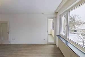 EINZIEHEN UND DIE 1. NKM GESCHENKT BEKOMMEN: Gemütliche 3-Zimmer-Wohnung mit BALKON – Staumühler Str. 5, 33104 Schloß Neuhaus, Paderborn – Vorschaubild 3