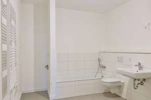 2 Monate mietfrei * Einbauküche, Balkon, Fußbodenheizung, Keller, Lift, Tiefgarage – Kattenbrookstrift 53, 30539 Bemerode, Hannover – Vorschaubild 5