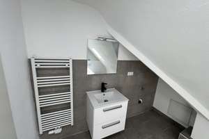 Renovierte 4 Zimmer Wohnung 85 m2 Grundfläche Würzburg Sanderau – Die vollständige Adresse der Immobilie erhältst du vom Anbieter., 97072 Sanderau, Würzburg – Vorschaubild 6