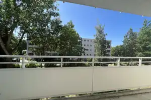 Single-Wohnung mit Single-Küche sucht DICH – Wilhelm-Firl-Straße 28, 9122 Chemnitz – Vorschaubild 1