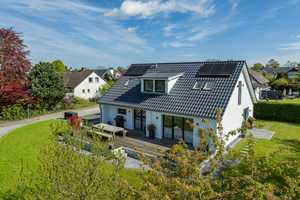Modernes Wohndesign: Erstklassiges Traumhaus in begehrter Scharbeutzer Lage – Ostholstein (Kreis) – Vorschaubild 5