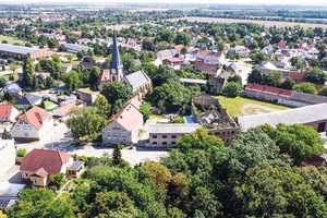 Auktion am 19. Juni 2025 - Ehemalige Vier-Seiten-Hofanlage (teilweise vermietet)
 – Hecklinger Weg 4, 39418 Salzlandkreis – Vorschaubild 3
