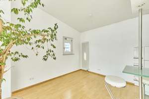 In Top-Lage: Ein Zuhause mit Leichtigkeit – lichtdurchflutetes Penthouse – Die vollständige Adresse der Immobilie erhältst du vom Anbieter., 69115 Bergheim, Heidelberg – Vorschaubild 5