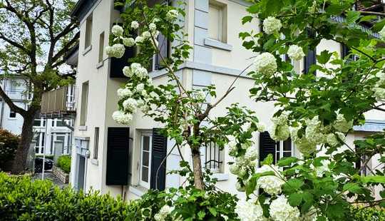 Bild von Sanierte Landhausvilla - großes Grundstück