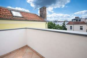 ⭐ Lichtdurchflutetes Penthouse am Tegeler See – 3-Zi-Whg mit 3 Balkonen, EBK & Whirlpoolwanne – Die vollständige Adresse der Immobilie erhältst du vom Anbieter., 13507 Tegel, Berlin – Vorschaubild 8