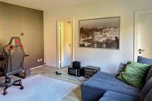 Property thumbnail 2