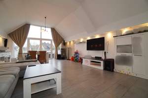 Sanierte Dachgeschosswohnung mit Dachterrasse und Garage in Bielefeld Quelle – Die vollständige Adresse der Immobilie erhältst du vom Anbieter., 33649 Brackwede, Bielefeld – Vorschaubild 3