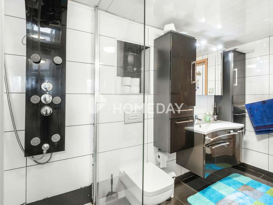 2. OG Badezimmer 2