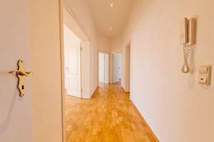 Groß wie ein Haus! Altbauwohnung mit Erker & Balkon – Die vollständige Adresse der Immobilie erhältst du vom Anbieter., 39106 Alte Neustadt, Magdeburg – Vorschaubild 12