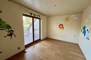 wunderschönes, großzügiges Wohnhaus in ruhiger und beliebter Lage in Meiningen zu verkaufen – Lerchenweg 16, 98617 Schmalkalden-Meiningen (Kreis) – Vorschaubild 15