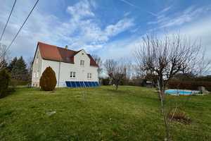 Ein- oder Zweifamilienhaus auf traumhaftem Grundstück mit Keller, Solar, Garagen und Nebengelass – Görlitz – Vorschaubild 3