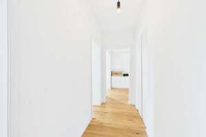 Moderne 2,5-Zimmer-Wohnung mit großer Süd-West-Terrasse – umfassend saniert – Die vollständige Adresse der Immobilie erhältst du vom Anbieter., 44791 Grumme, Bochum – Vorschaubild 4