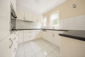 Attraktive 3,5-Zimmer-Wohnung | Balkon | Garage | ca. 77,5 m² Wohnfläche – Die vollständige Adresse der Immobilie erhältst du vom Anbieter., 40764 Langenfeld (Rheinland) – Vorschaubild 4