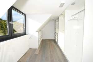 ***PRIVILEGIERTES WOHNEN MIT HERRSCHAFTSCHARAKTER*** – 70329 Obertürkheim (Ortsteil), Stuttgart – Vorschaubild 27