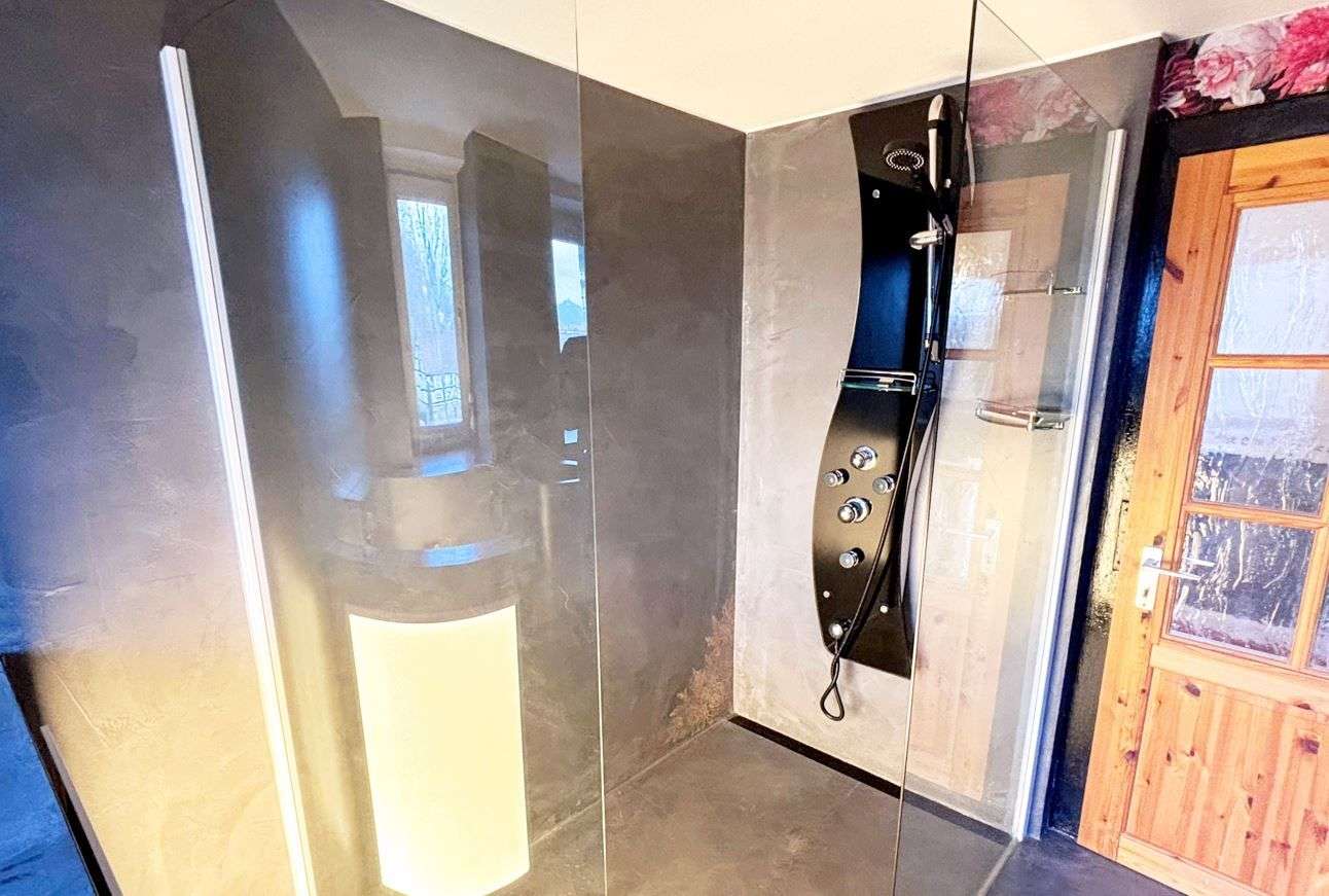 Immobilie in Rheinbreitbach - Charmantes Natursteinhaus mit historischem Flair und modernem Wohnkomfort in Rheinbreitbach - Bild 0