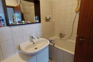 Helle 2,5 Zimmer-Wohnung mit Blick ins Grüne – Oberhauser Str. 117b, 45359 Bedingrade, Essen – Vorschaubild 11
