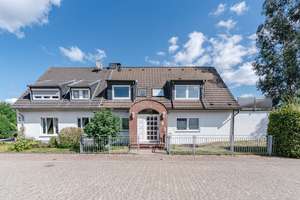 Bezugsfreies Zweifamilienhaus am Lambertus-See in Düsseldorf-Kalkum! – 40489 Kalkum, Düsseldorf – Vorschaubild 2