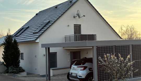 Bild von Zweifamilienhaus in ruhiger Lage von Engelstadt