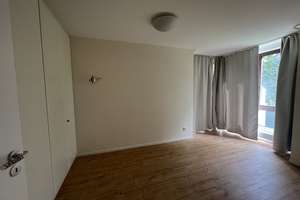 Frisch renovierte 3 Zimmer Wohnung mit Balkon und TG wartet auf Sie – Die vollständige Adresse der Immobilie erhältst du vom Anbieter., 65189 Südost, Wiesbaden – Vorschaubild 7