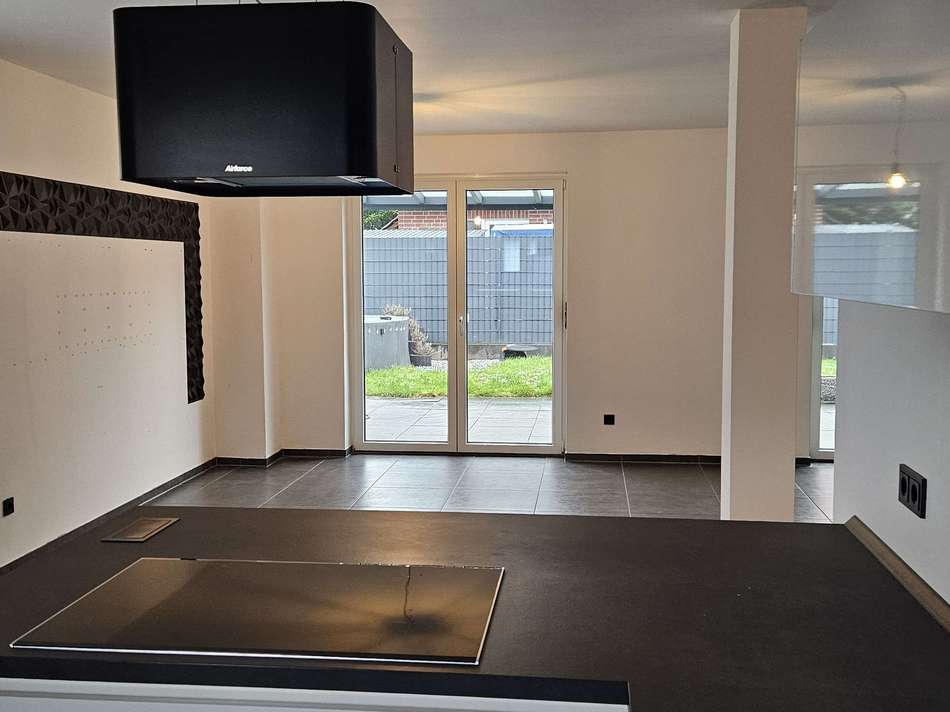 Küche zum Wohnbereich