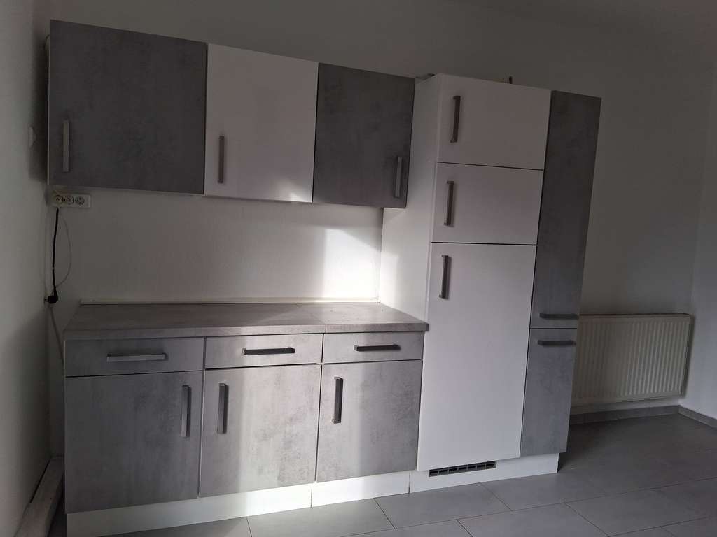 Immobilie in Otterbach - Geräumiges 6-Zimmer-Haus in Otterbach mit ca. 223 m² Wohnfläche - Bild 2