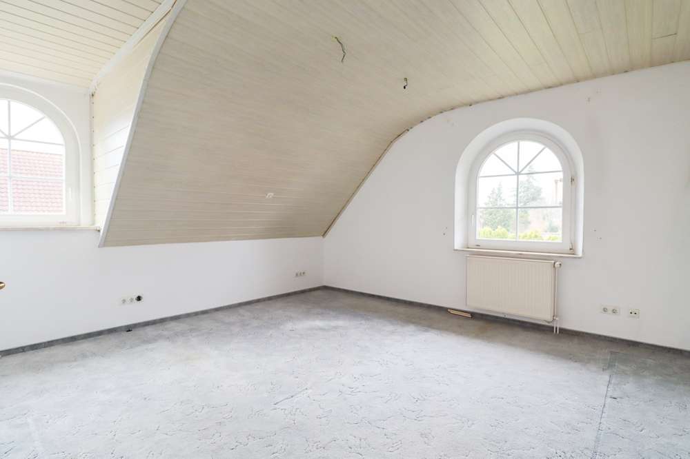 Immobilie in Hatten - Ihr Traumhaus in Sandkrug – hell, ruhig und mit Gartenidylle! - Bild 1