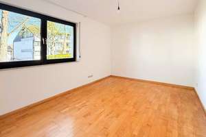 Ihr neues Zuhause im Grünen-4-Zimmer-Terrassenwohnung mit Garten und Garage – Die vollständige Adresse der Immobilie erhältst du vom Anbieter., 51145 Porz (Ortsteil), Köln – Vorschaubild 4