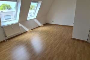 Helle Dachgeschosswohnung mit Balkon – Abendstr. 21, 39124 Neue Neustadt, Magdeburg – Vorschaubild 4
