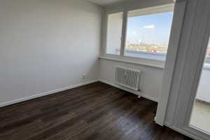 Wohnung im Reeperbahn-Tower mit beeindruckendem Blick über die Stadt – Reeperbahn 157, 20359 Hamburg – Vorschaubild 4