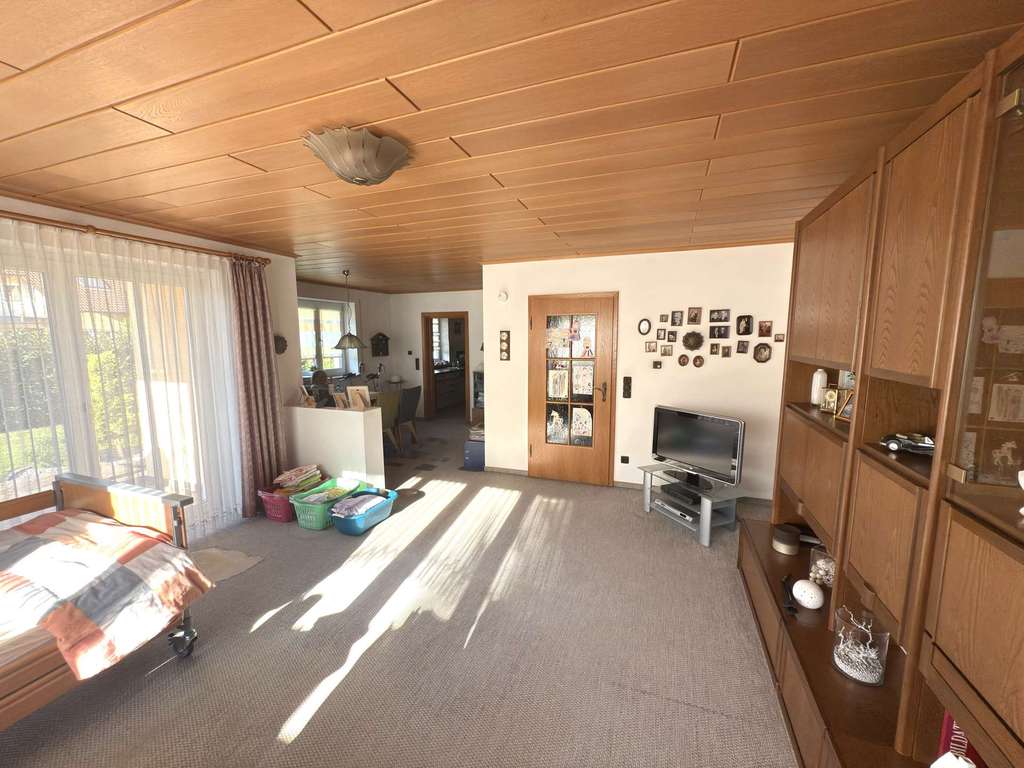 Immobilie in Großmehring - Ihr neues Zuhause mit Charme, Substanz und Sonne – Reihenendhaus in Großmehring - Bild 3