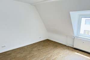... So geht's also auch: ... Leben Sie ... Anders ... ! Herzklopfen.  ... bis bald! – Die vollständige Adresse der Immobilie erhältst du vom Anbieter., 90443 Steinbühl, Nürnberg – Vorschaubild 9
