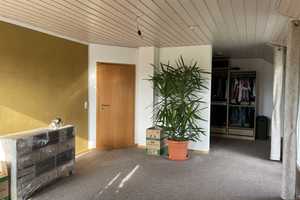 Lichtdurchflutetes Einfamilienhaus mit großem Garten in der Gem. Reisbach – Wiesenweg 3, 94419 Dingolfing-Landau (Kreis) – Vorschaubild 2