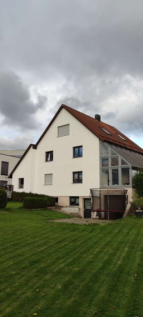 Immobilie in Schopfloch - Geräumiges 10,5-Raum-Haus in Schopfloch mit Wintergarten und wunderschönen Garten - Bild 0
