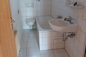 Von  Privat ,Geschmackvolle, gepflegte 3-Zimmer-EG-Wohnung mit EBK in Stuttgart - Bad Cannstatt – Die vollständige Adresse der Immobilie erhältst du vom Anbieter., 70372 Schmidener Vorstadt, Stuttgart – Vorschaubild 4