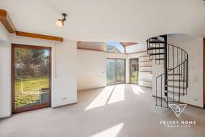 Stilvolles Einfamilienhaus mit großem, schönem Garten und Doppelgarage in Friedberg - gute Anbindung – Die vollständige Adresse der Immobilie erhältst du vom Anbieter., 86316 Friedberg – Vorschaubild 1