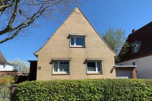 Schöne drei Zimmer Wohnung in Hamburg, Stellingen mit Gartennutzung