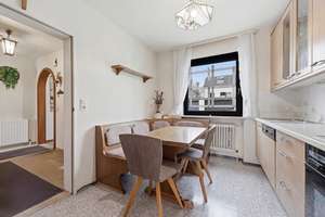MFG Group - Familienfreundliches Reihenendhaus mit Garten, Balkon und ausgebautem Dachgeschoss! – Die vollständige Adresse der Immobilie erhältst du vom Anbieter., 86163 Hochzoll-Nord, Augsburg – Vorschaubild 11