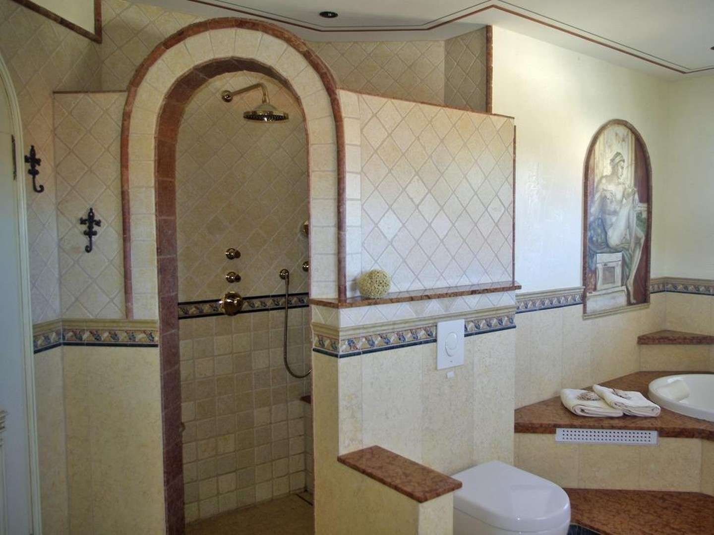 Immobilie in Flieden - Außergewöhnliche Architekten-Landhausvilla mit Einliegerwohnung in bester Wohnlage! - Bild 3