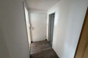 Sofort FREIE und renovierte 2-3 Zimmer ETW mit Balkon u. EBK – Die vollständige Adresse der Immobilie erhältst du vom Anbieter., 90441 Hohe Marter, Nürnberg – Vorschaubild 9