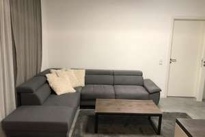 Exklusiv wohnen in Schwaig bei Nürnberg – Moderne Eigentumswohnung mit Garten und Tiefgaragenstellpl – Die vollständige Adresse der Immobilie erhältst du vom Anbieter., 90571 Schwaig bei Nürnberg – Vorschaubild 2