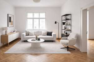 In bester Lage Schwabings: Sonnige 3-Zi.-Altbauwohnung mit Potenzial zur individuellen Gestaltung