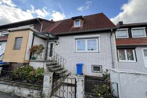 Gepflegtes Reihenhaus mit Potenzial – Die vollständige Adresse der Immobilie erhältst du vom Anbieter., 38259 Salzgitter-Bad, Salzgitter – Vorschaubild 3