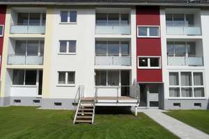 Eigenheim + Kapitalanlage: 5 Familienhaus mit Terrasse, Balkone und Garten – Die vollständige Adresse der Immobilie erhältst du vom Anbieter., 47198 Alt-Homberg, Duisburg – Vorschaubild 1