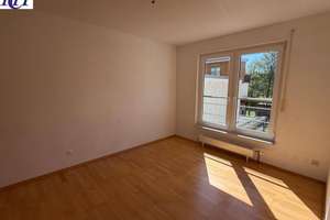 Kelkheim - Modernes Reihenhaus mit Dachterrasse in sehr zentraler Lage – Die vollständige Adresse der Immobilie erhältst du vom Anbieter., 65779 Kelkheim (Taunus) – Vorschaubild 6