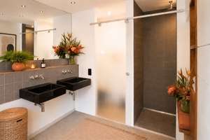 Exklusives Haus-im-Haus Loft Refugium in versteckter Hinterhof-Oase – Die vollständige Adresse der Immobilie erhältst du vom Anbieter., 40227 Oberbilk, Düsseldorf – Vorschaubild 19