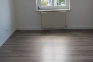 DAS GLÜCK hat ein ZUHAUSE! - gemütliche 2-Zi.- WE im 2.OG mit EBK!!! + DUSCHE & BALKON! – Jößnitzer Straße 88a, 8525 Reißiger Vorstadt, Plauen – Vorschaubild 24