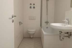 Helle 3-Zimmer Wohnung in ruhiger Lage – 81829 Messestadt Riem, München – Vorschaubild 3