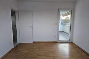 N- Nähe Südklinikum, gut geschnittene, helle 4-Zimmerwohnung mit Tageslichtbad, Gäste WC und Garage – Die vollständige Adresse der Immobilie erhältst du vom Anbieter., 90473 Langwasser Südost, Nürnberg – Vorschaubild 7