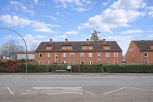 Property thumbnail 2