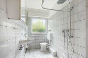 Sofort verfügbare 4-Zimmer-Wohnung im Erdgeschoss – Hamburg – Vorschaubild 11